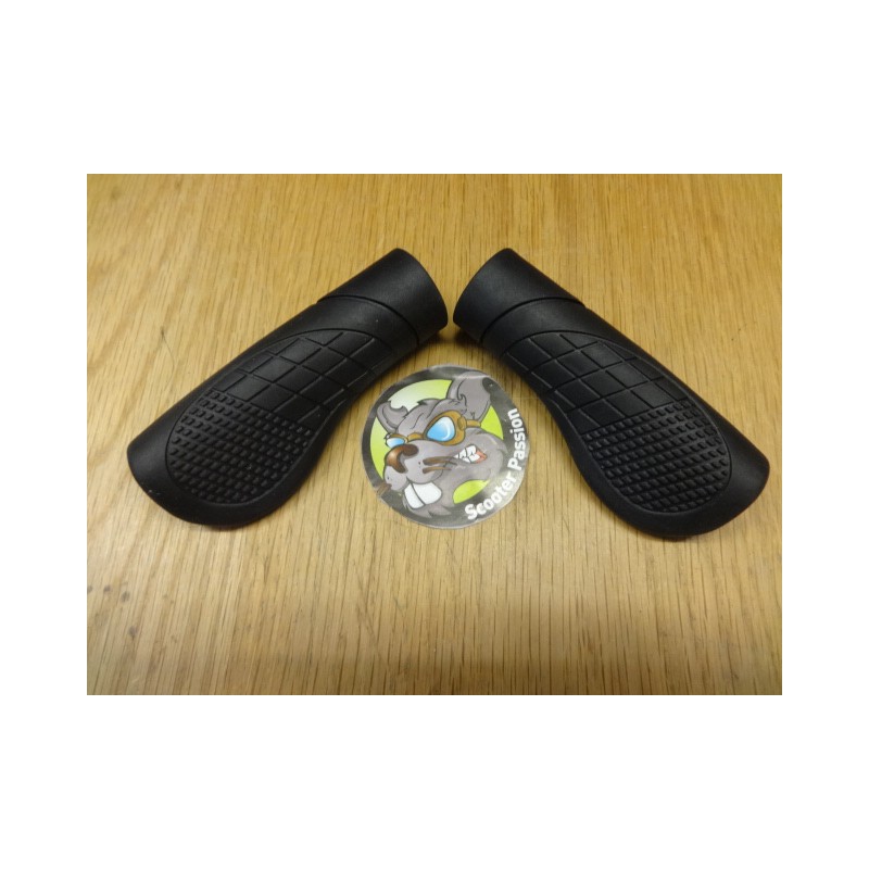 poignées caoutchouc guidon trottinette Power zero 8 9 10 
Handvatten rubber power zero belgïe