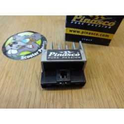 Régulateur de tension Vespa...