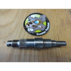 axe roue avant moyeu vespa V50 Primavera ET3 PK belgique scooter passion casa vespa piaggio