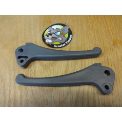 Set 2 hendels rem en koppeling Vespa PK 50-125 S / XL belgie nederland te koop