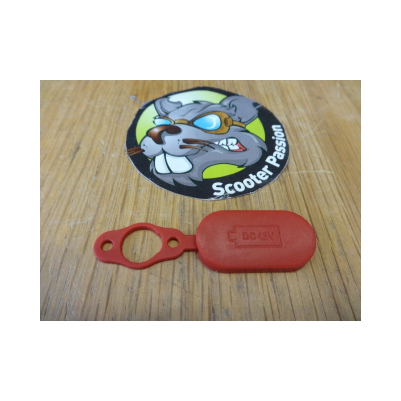 Capuchon en silicone aimanté pour connecteur entrée chargeur batterie trottinette xiaomi M365 Pro