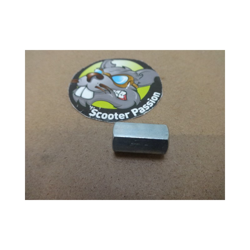 Tussenschot M8 kop cylinder cover Vespa