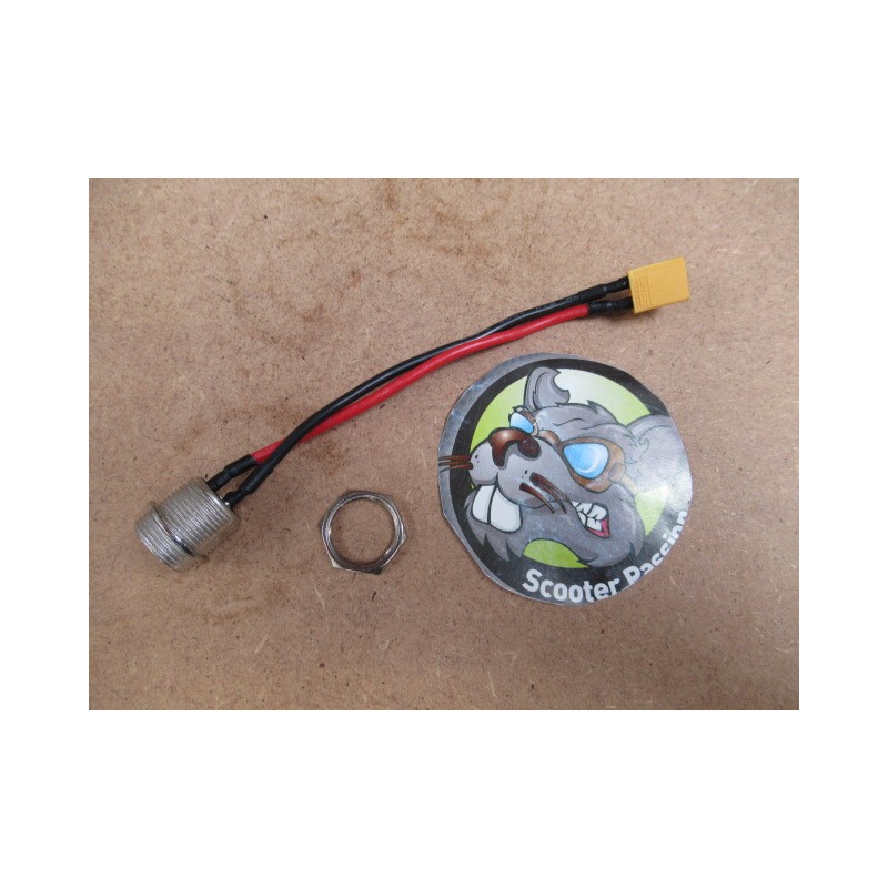Connecteur entrée de chargeur trottinette électrique Vsett 8 et Vsett 8+