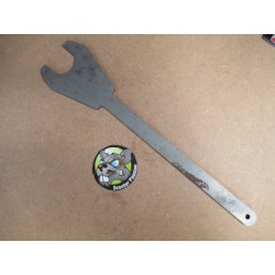 Gereedschap moer voorvork Lambretta serie 1,2,3 GP/DL scooterpassion Belgïe Nederland