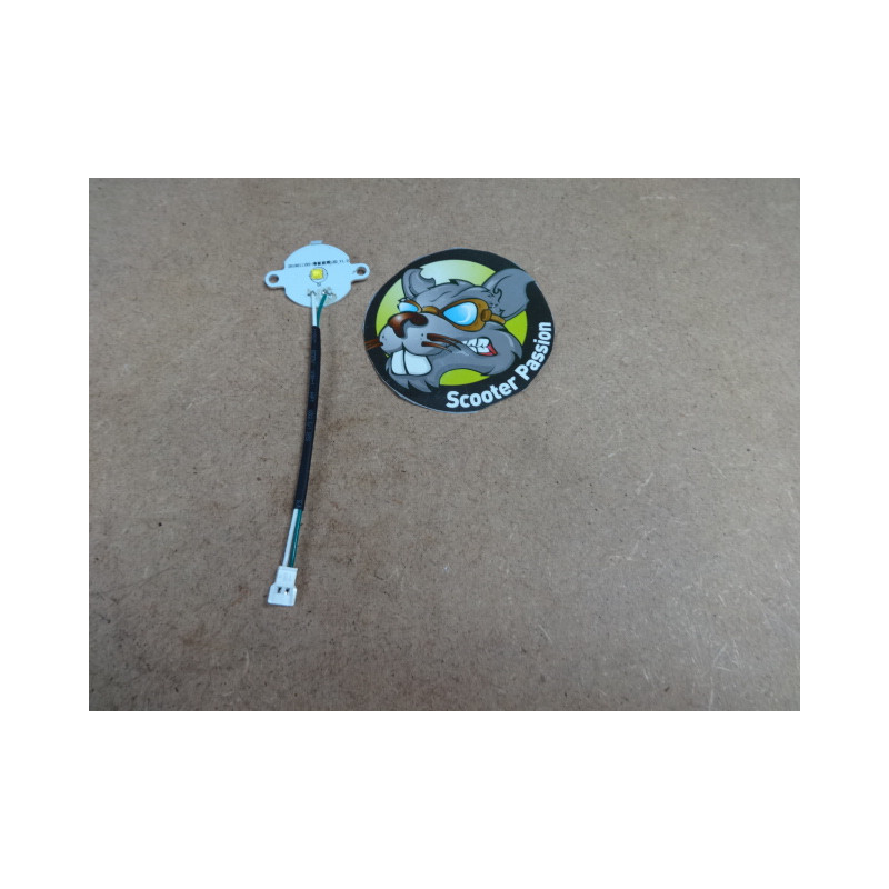feu avant trottinette électrique kingsong à vendre chez scooter passion en belgique