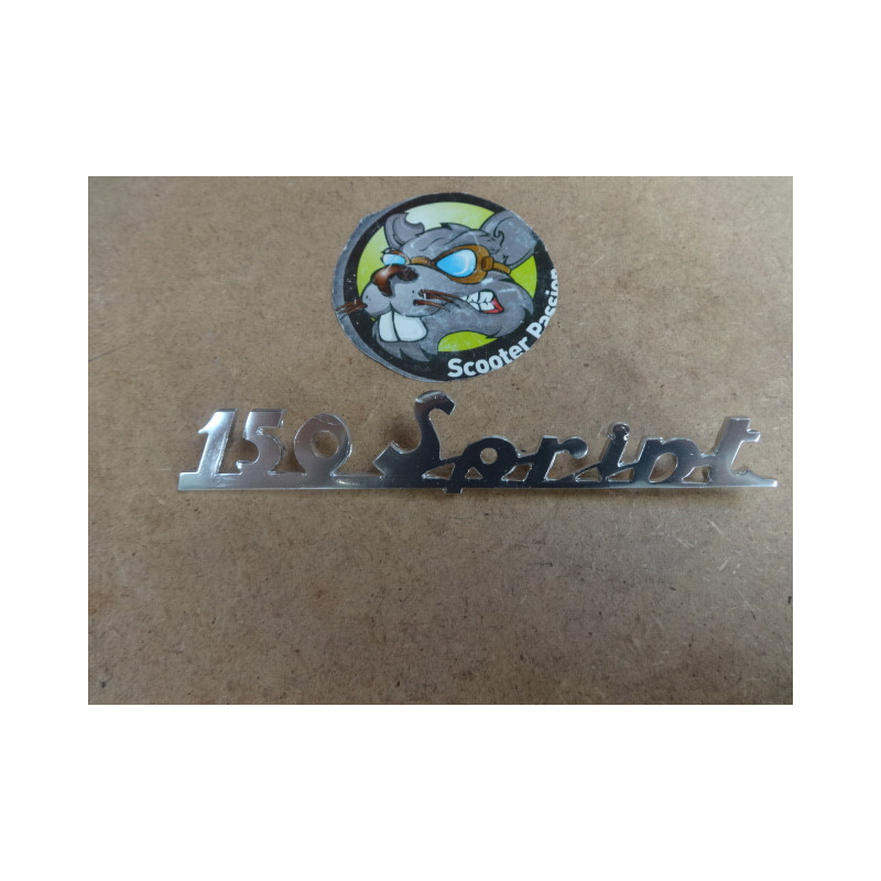 Embleem "150 Sprint" achteraan voor Vespa 150 Sprint VLB1 scooterpassion Belgïe