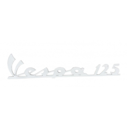 Insigne "Vespa 125" tablier avant pour Vespa 125 chez scooter passion