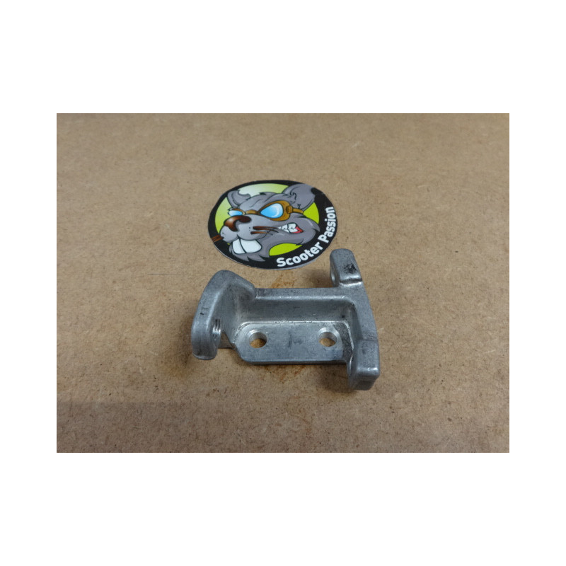 Support de gaines changement vitesses et embrayage sur carter Lambretta Serie 1, 2, 3, GP/DL