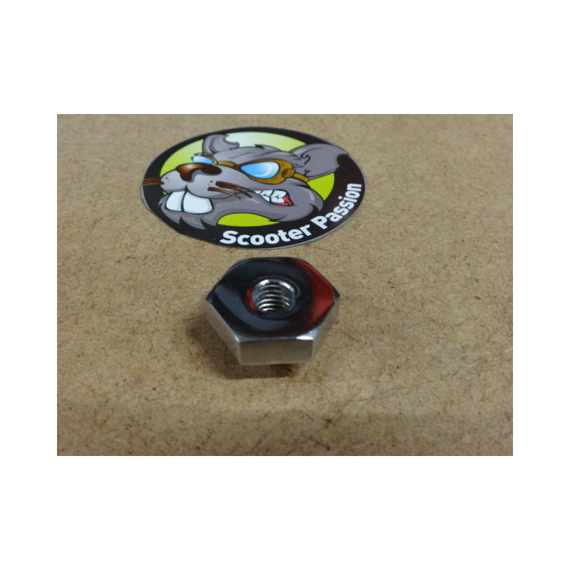 ecrou jante M8 chrome vespa à vendre belgique