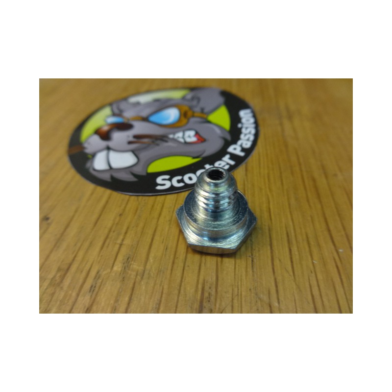 Graisseur M8 Tecalemit clé de 14mm Lambretta D, LD, Serie 1, 2, 3 chez scooter passion