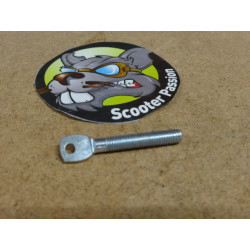 Schroef as benzinetank dop sluitingsysteem Vespa