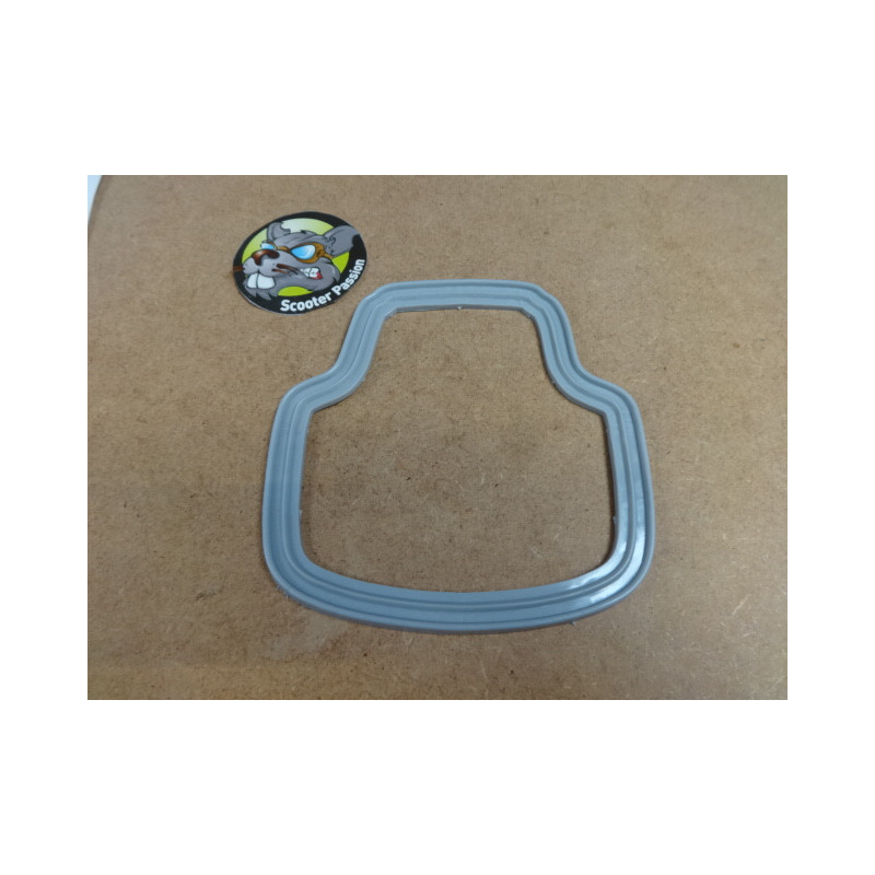 Pakking rubber voor achterlicht Vespa  sprint ss180 super gl te koop belgie nederland