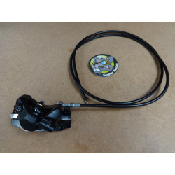 Set remklauw en leiding...