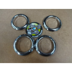 Kit de 4 anneaux en chrome pour capot de lambretta C et LC chez Scooter Passion