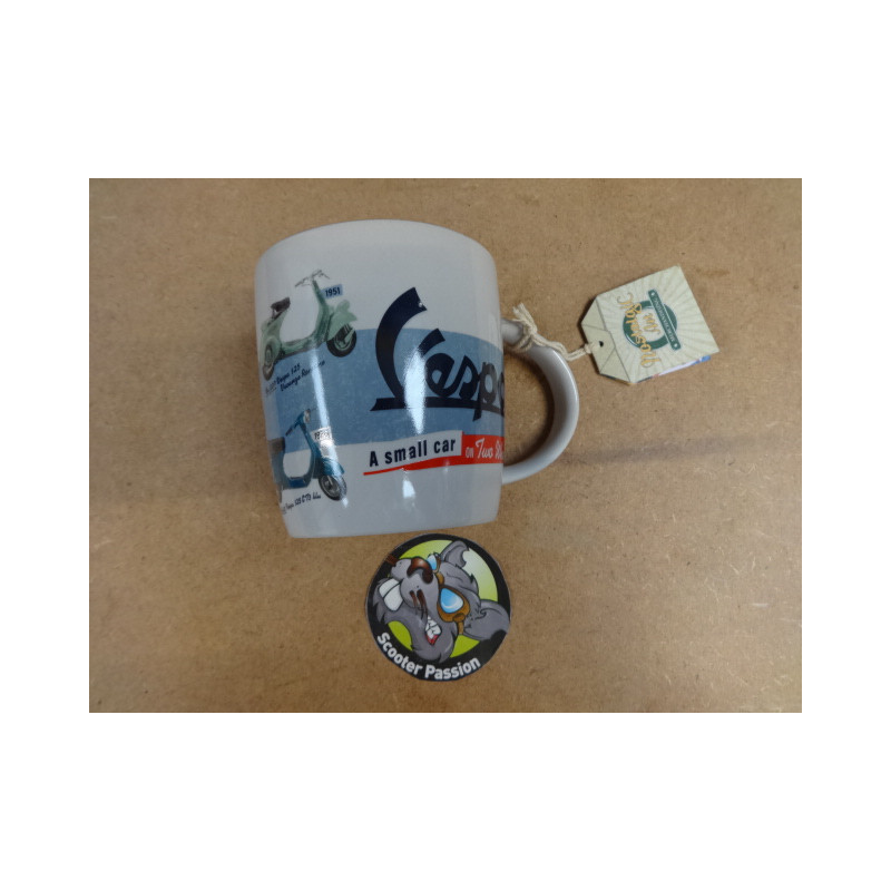 Mug "Vespa a small car" Bleu chez scooter passion en belgique et en france
