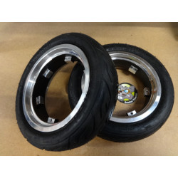 Set tubeless wielen...