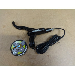 Maître cylindre frein...