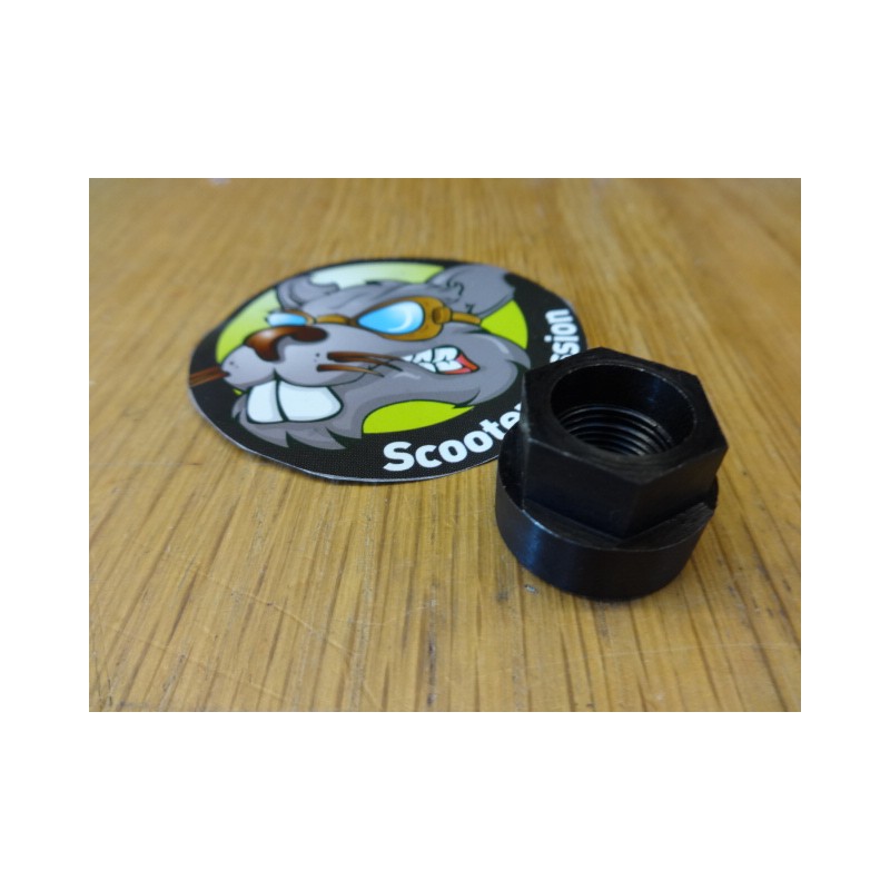 ecrou volant moteur allumage lambretta li tv sx gp dl