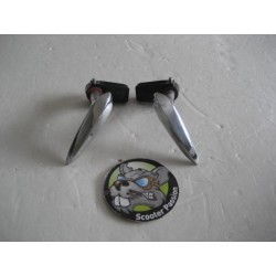 LINKS + RECHTS spatbord sluitmechanisme kit Lambretta Serie 3 1965 tot 1968 bij scooter passion in belgië