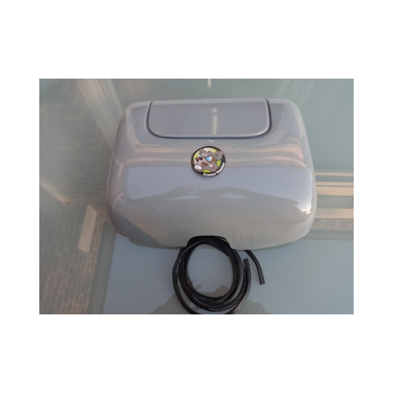 METAL handschoenenkastje kit voor Lambretta Serie 3 schort bij scooter passion in belgië