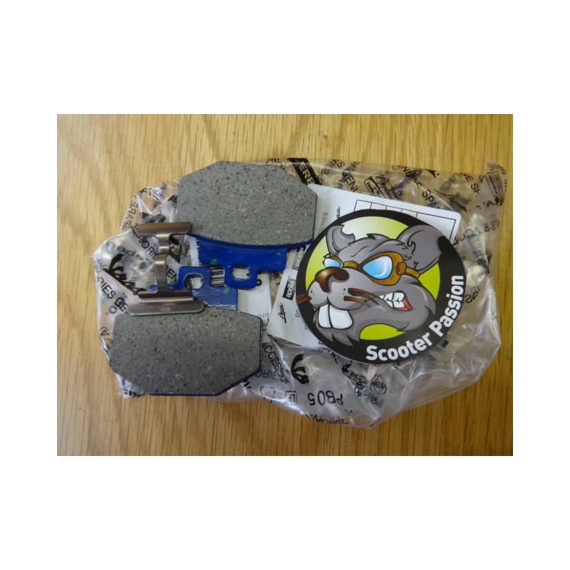 remschoene vespa Piaggio GTS belgie te koop