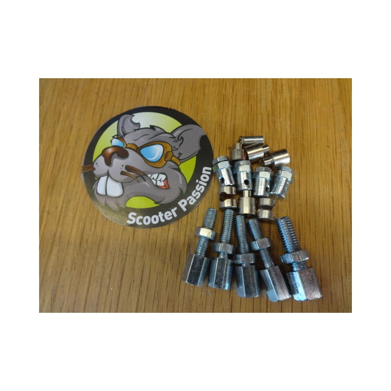 Kit BASIC serres-câbles, tendeurs de gaines, embouts de gaines Vespa Classic chez scooter passion