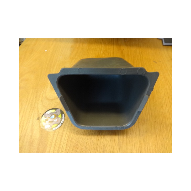 boite à outil boite à gants vespa primavera piaggio belgique france acheter