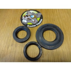 dichting motor vespa rally 180