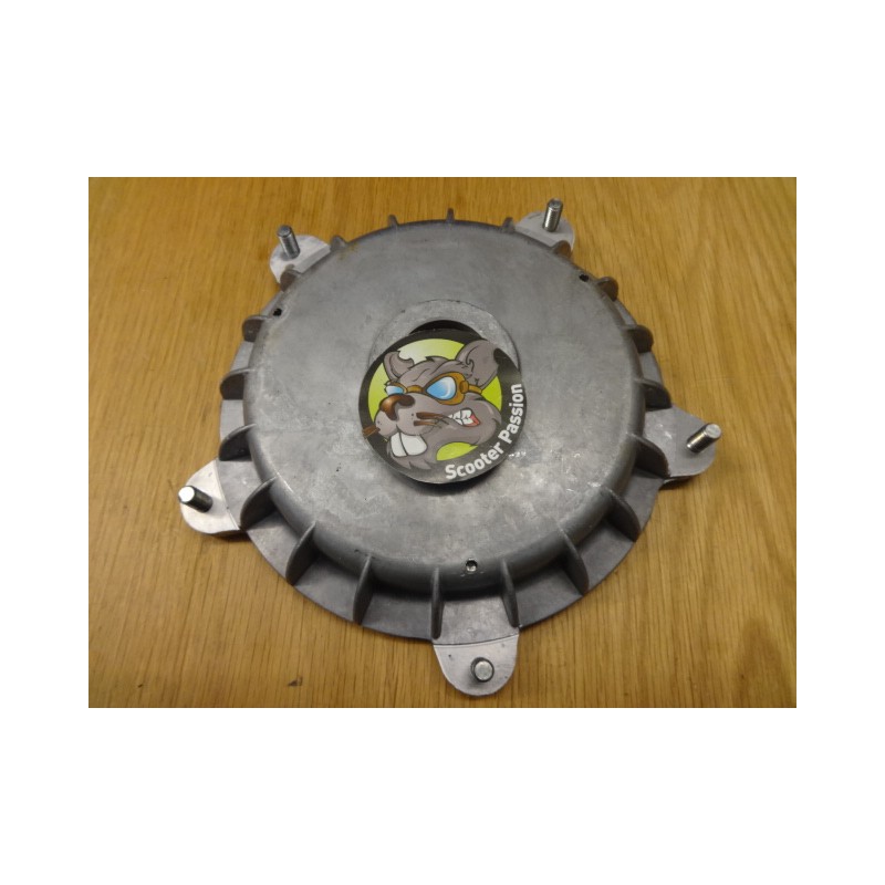 Voor remtrommel FA Vespa 125 GT/GTR/TS/150 GL 2°/Sprint/V/180-200 Rally