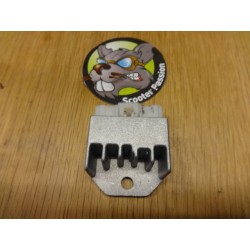 spanningsregelaar 12V vespatronic varitronic