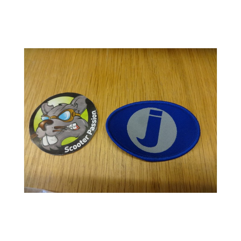 Broderie Innoncenti Oval Blue