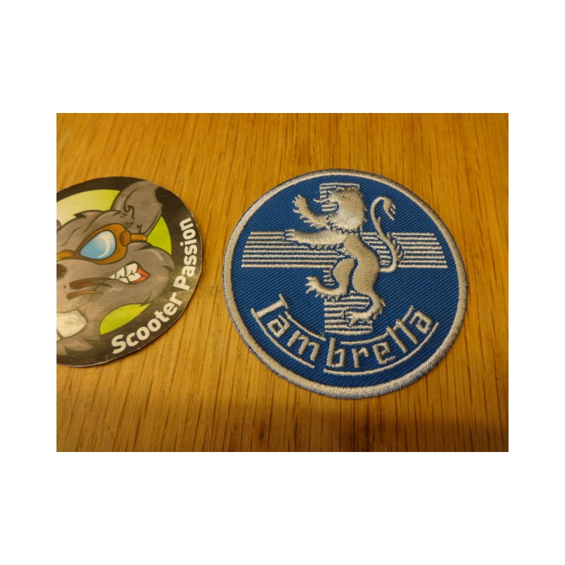 Broderie Lambretta Blu Lion