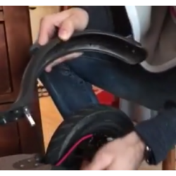 Remplacement garde-boue...