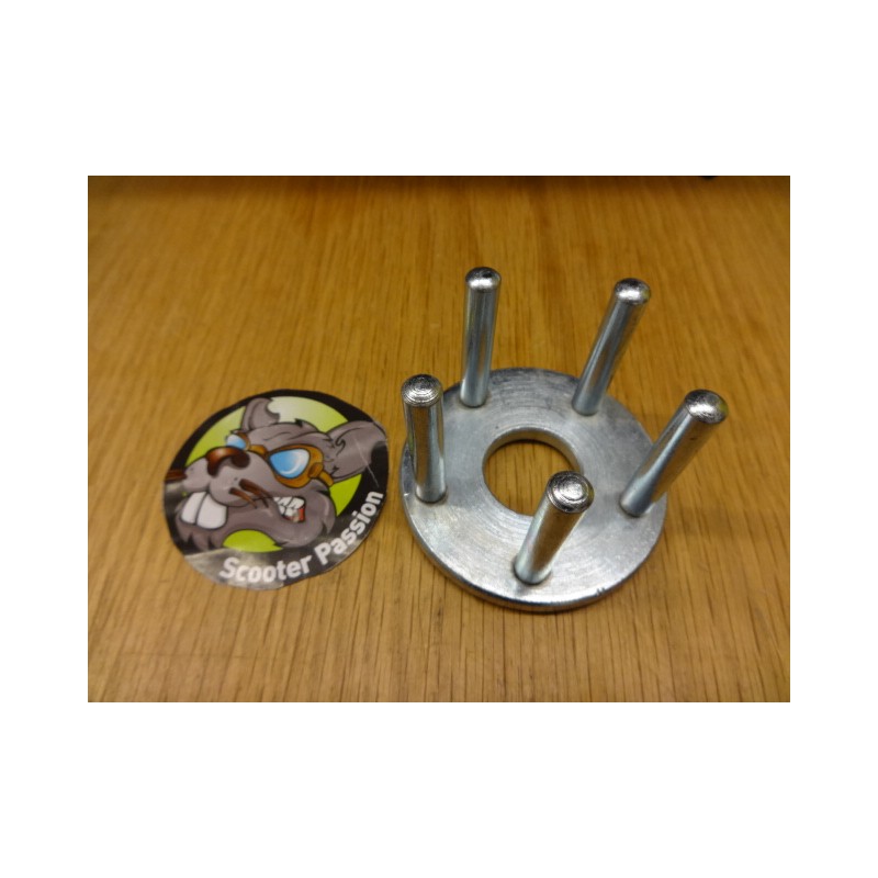 Outil pour centrage de ressorts d'embrayage Lambretta Serie  2, 3, GP/DL scooterpassion Belgïe