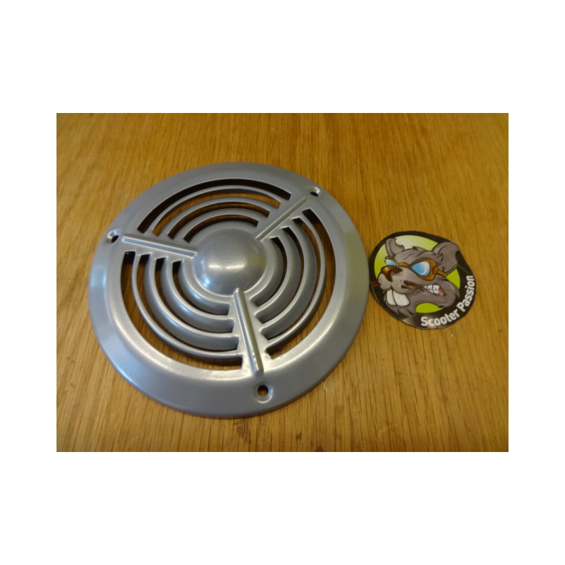 Grille pour cache volant moteur Lambretta D150 et LD