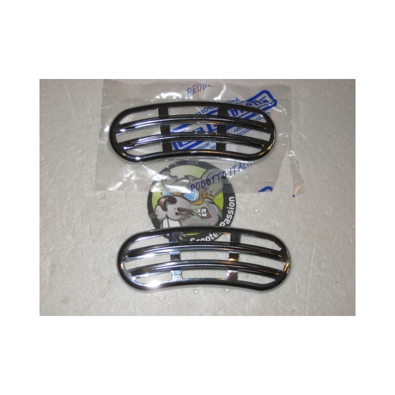 Chrome grill rooster set zijpaneel Lambretta LD