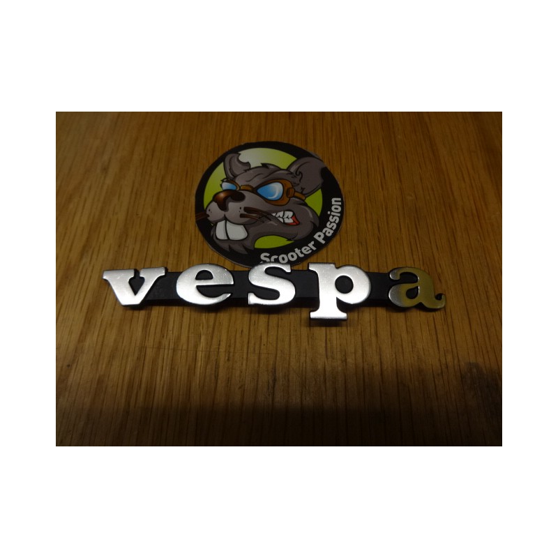 monogramme embleme tablier vespa belgique pièces détachées piaggio