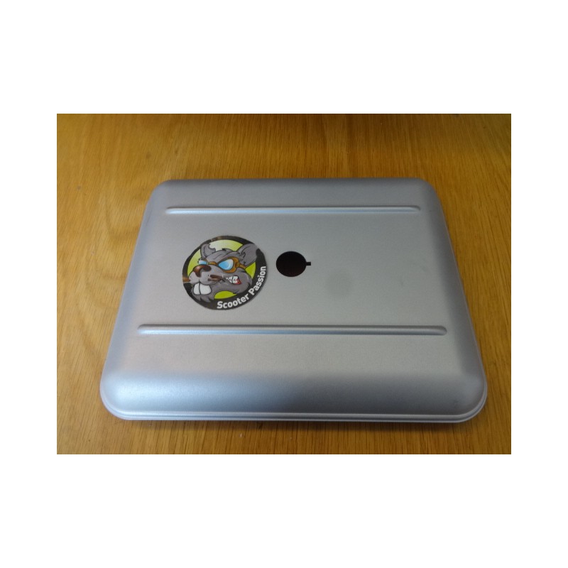 deksel handschoenenkasst lambretta E F D LD in belgie te koop