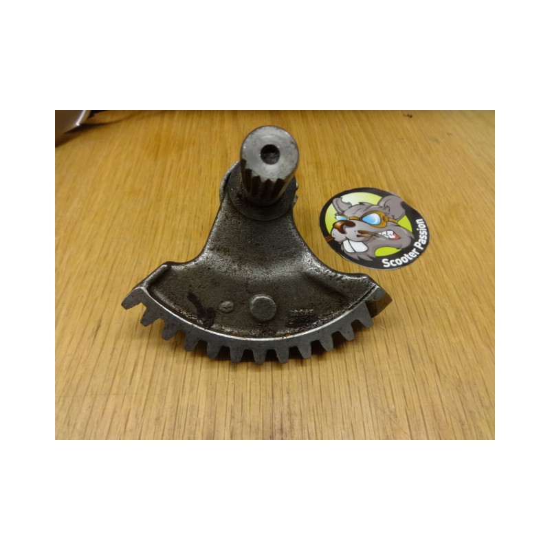 lanceur de kick secteur denté vespa V50 primavera et3