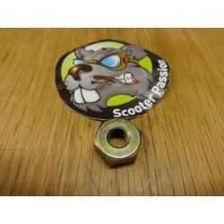 Ecrou pour arbre secondaire...