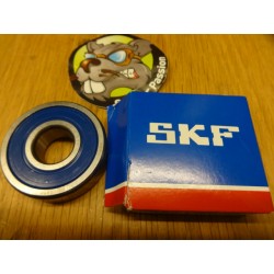 Roulement double étanchéité...