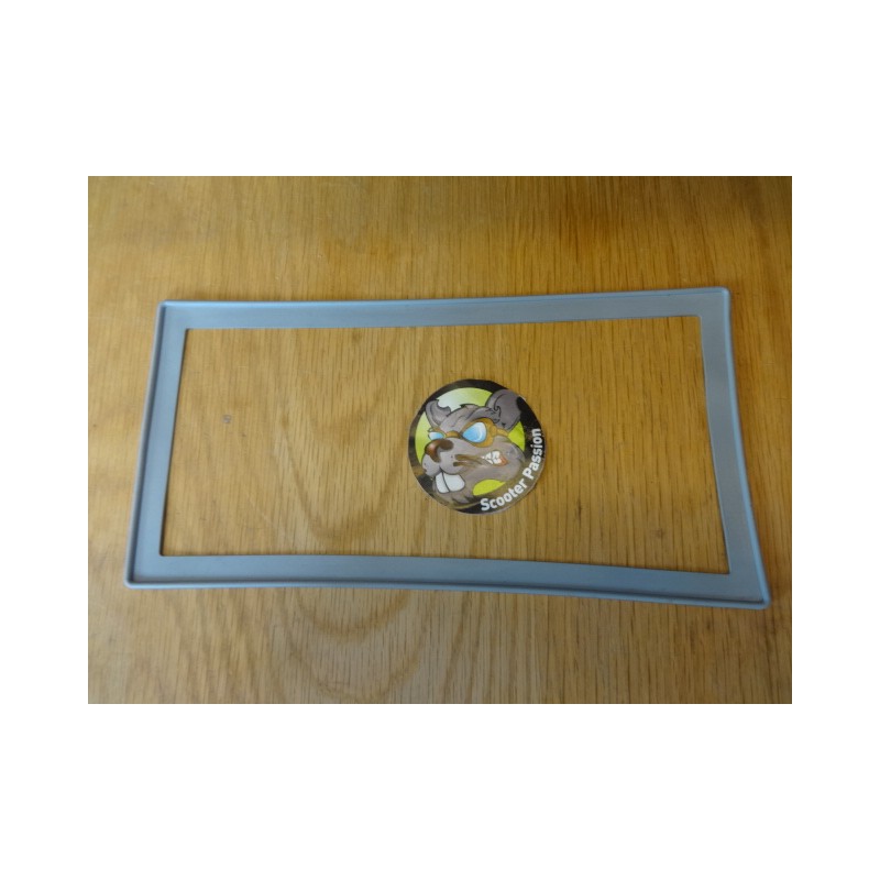 Joint inférieur de châssis de selle Lambretta Junior Cento et J125 3 vitesses