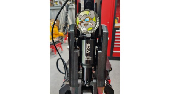 Amortisseurs pour trottinette électrique Currus NF11 Panther