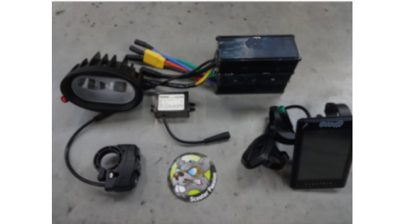 Pièces électriques et électroniques trottinettes électriques Teverun