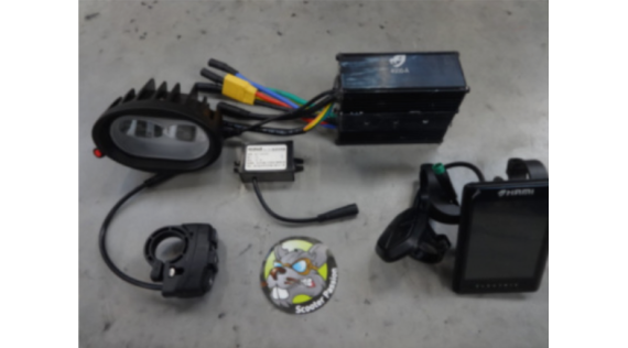 Pièces électriques et électroniques trottinettes Nami Stellar et Superstellar